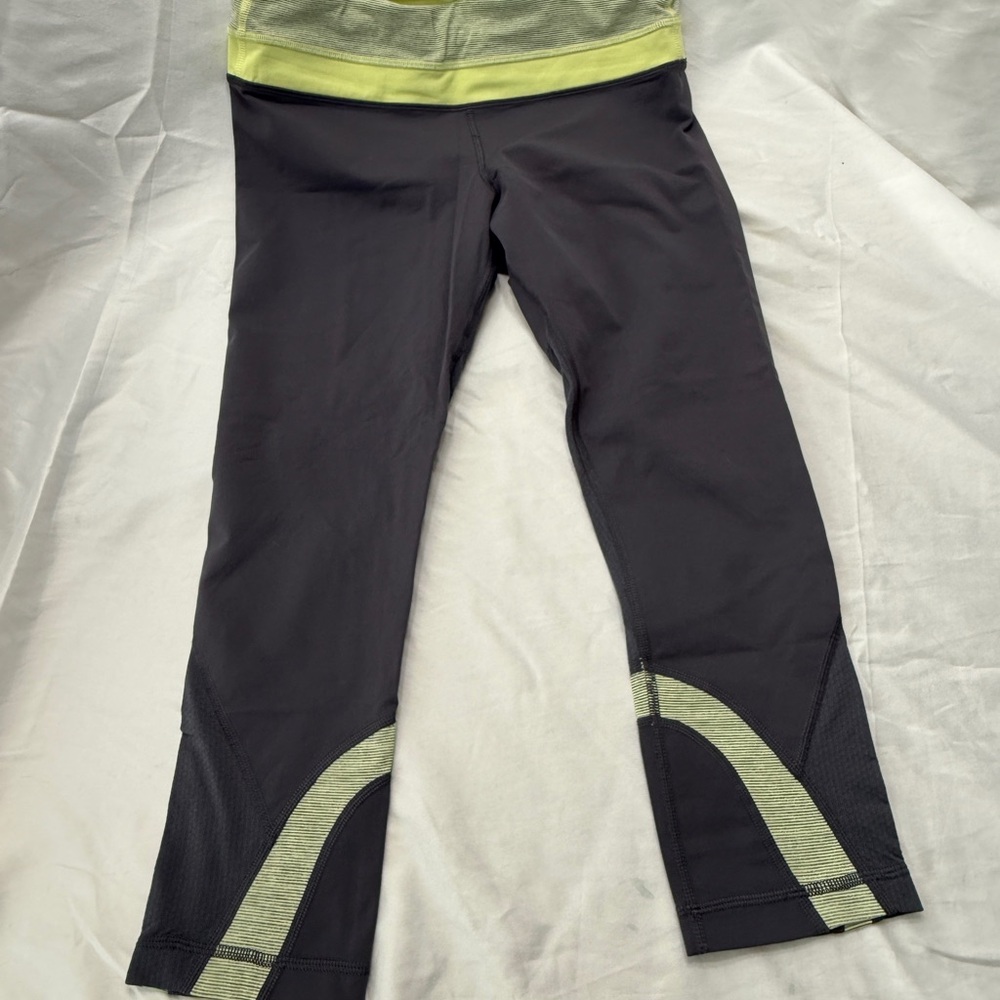 Lululemon Crop Leggings – Women’s Size 8 – Black & Neon Yellow Athletic Capri